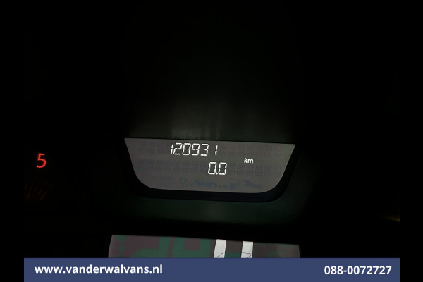 Renault Trafic 1.6 dCi 126pk L1H1 Euro6 Airco | Imperiaal | Navigatie | Trekhaak | Cruisecontrol | Parkeersensoren Bijrijdersbank