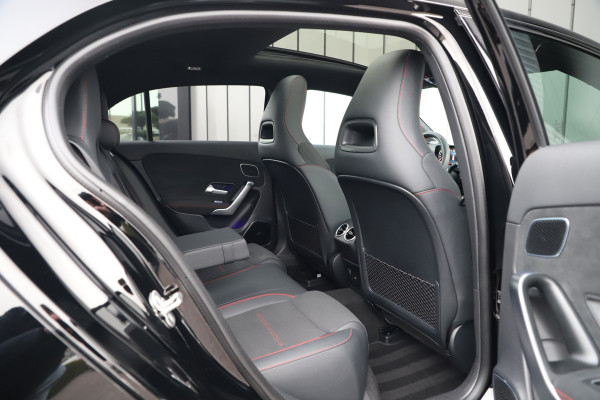 Mercedes-Benz A-Klasse 250e AMG | 218PK | Pano | Keyless-go | Burmester | Memory | Sfeerverlichting | Multibeam | Widescreen | Acc | Stuurwielverw. | 2