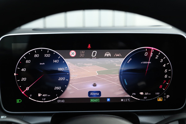 Mercedes-Benz GLC 300e AMG 4-Matic | 313PK | Luchtvering | Head-up | Achterasbesturing | Massage | Keyless-go | Burmester | Digital-light | Distro