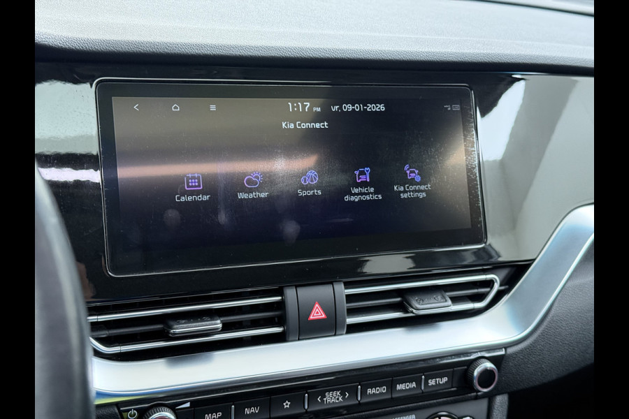 Kia e-Niro DynamicPlusLine 64kWh Elek.Glazen schuif-/kanteldak Trekhaak Adaptive-Cruise Camera Apple Carplay Android Auto Navi Ecc Stoel-Stuurverwarming Pdc Lane Assist VESS DAB Led Isofix Keyless 1e Eigenaar Origineel Nederlandse Auto Dealeronderhouden