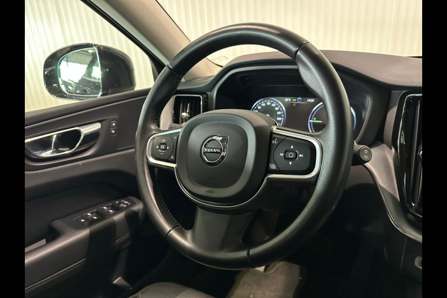 Volvo XC60 T8 Aut. Momentum ACC 360camera 390pk