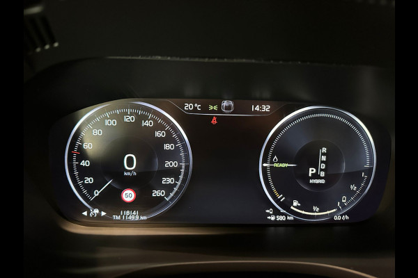 Volvo XC60 T8 Aut. Momentum ACC 360camera 390pk