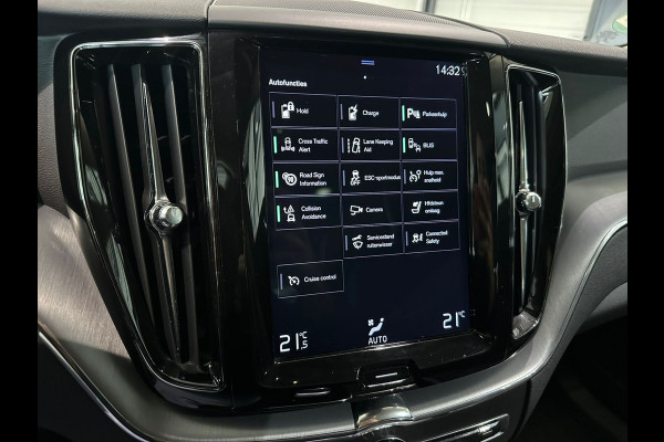 Volvo XC60 T8 Aut. Momentum ACC 360camera 390pk