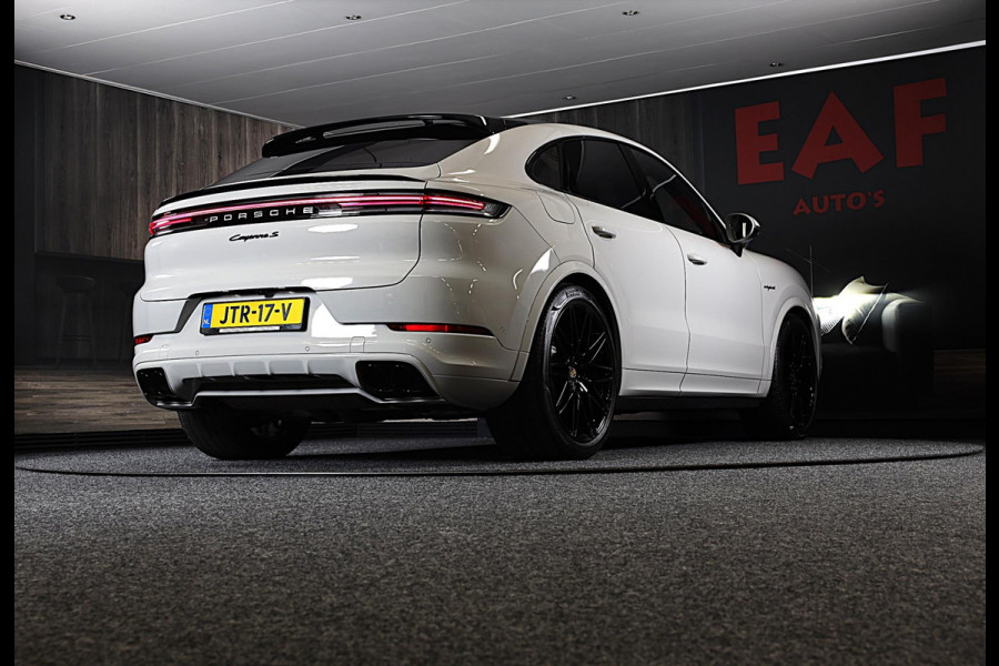 Porsche Cayenne Coupé 3.0 S E-Hybrid / 519 Pk / Head Up / 360 Camera / Acc / SportDesign / Luchtvering / Sport Chrono / Pano / 21