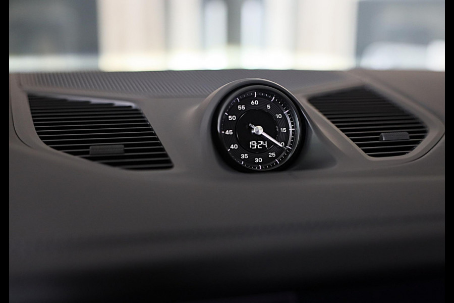 Porsche Cayenne Coupé 3.0 S E-Hybrid / 519 Pk / Head Up / 360 Camera / Acc / SportDesign / Luchtvering / Sport Chrono / Pano / 21