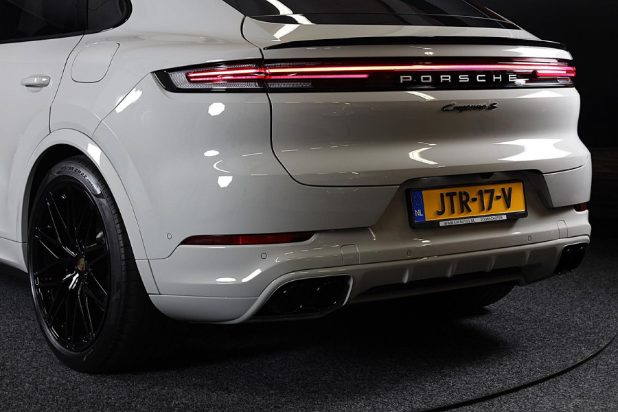 Porsche Cayenne Coupé 3.0 S E-Hybrid / 519 Pk / Head Up / 360 Camera / Acc / SportDesign / Luchtvering / Sport Chrono / Pano / 21