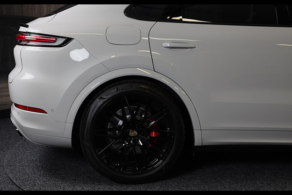 Porsche Cayenne Coupé 3.0 S E-Hybrid / 519 Pk / Head Up / 360 Camera / Acc / SportDesign / Luchtvering / Sport Chrono / Pano / 21