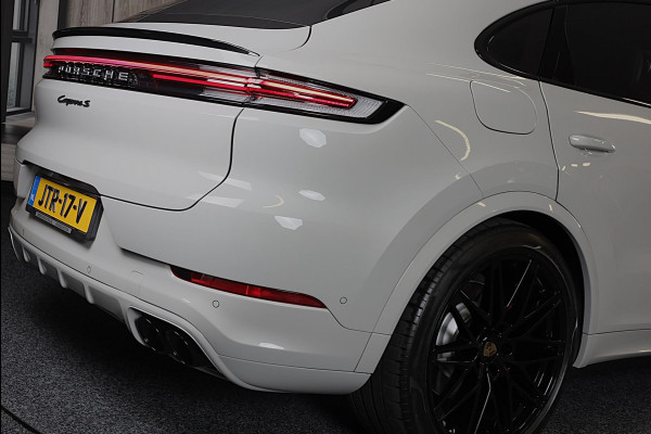 Porsche Cayenne Coupé 3.0 S E-Hybrid / 519 Pk / Head Up / 360 Camera / Acc / SportDesign / Luchtvering / Sport Chrono / Pano / 21