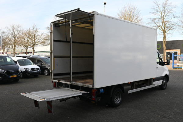 Mercedes-Benz Sprinter 514 CDI L3 Bakwagen met laadklep Camera, MBUX, Geveerde stoel, Stoelverwarming
