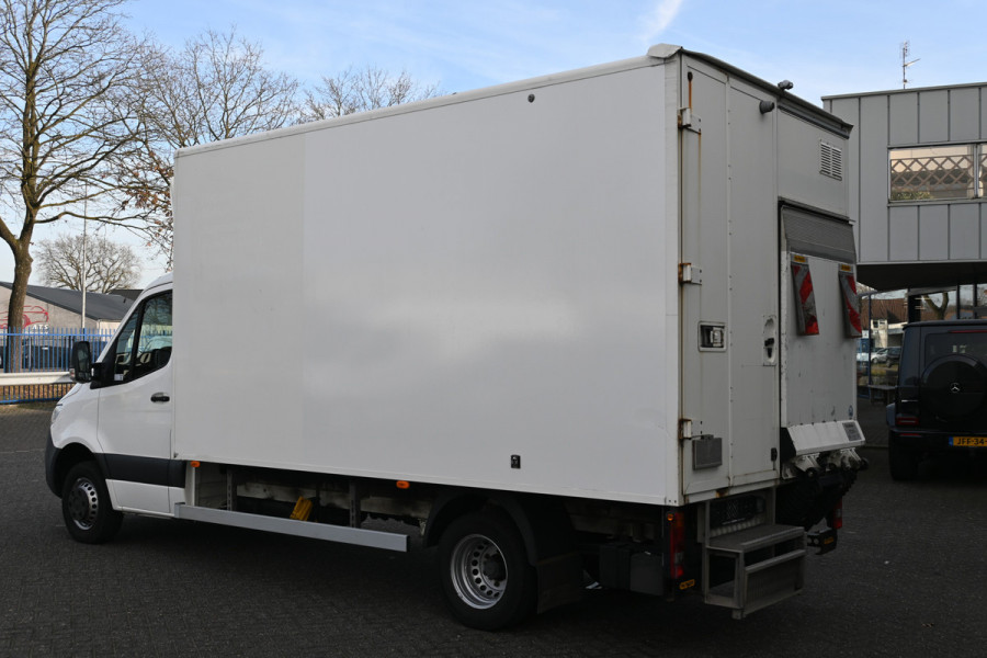 Mercedes-Benz Sprinter 514 CDI L3 Bakwagen met laadklep Camera, MBUX, Geveerde stoel, Stoelverwarming