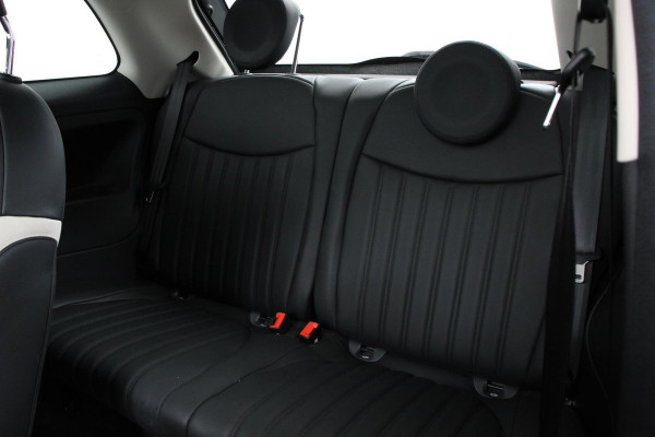 Fiat 500 1.2 Lounge Automaat | Navigatie | Lederen bekleding | Climate Control | Cruise Control | Parkeer Sensoren | Lichtmetalen velgen