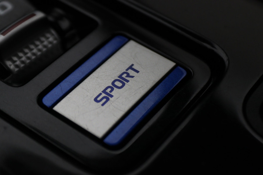 Mitsubishi Outlander 2.4 PHEV Pure