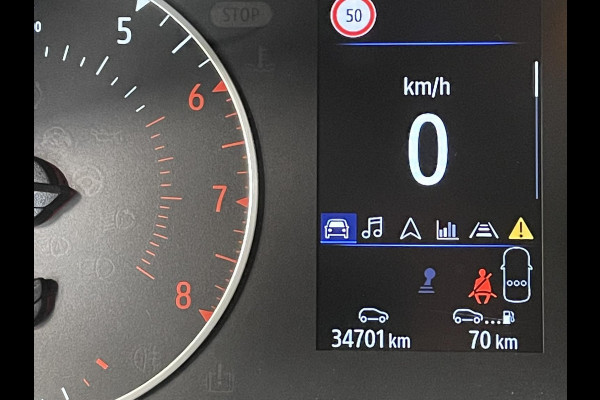 Renault Captur 1.0 TCe 90 Corporate Edition | Navigatie | Navigatie | Apple Carplay/ Android Auto | Climate Control | Cruise Control | Lichtmetalen velgen