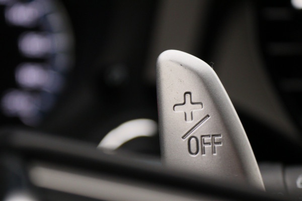 Mitsubishi Outlander 2.4 PHEV Pure