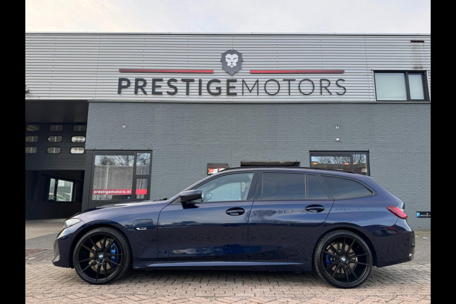 BMW 3 Serie 330E High Executive M-Sport | Btw | PANO | CurvedDisplay | Laser | 292PK | Shadowline | Facelift | HarmanKardon