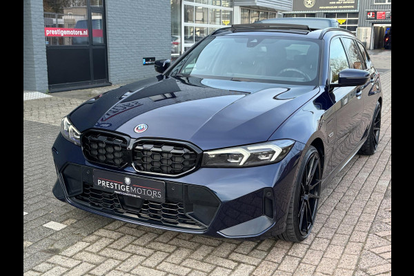 BMW 3 Serie 330E High Executive M-Sport | Btw | PANO | CurvedDisplay | Laser | 292PK | Shadowline | Facelift | HarmanKardon