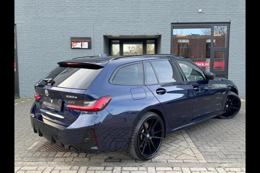 BMW 3 Serie 330E High Executive M-Sport | Btw | PANO | CurvedDisplay | Laser | 292PK | Shadowline | Facelift | HarmanKardon