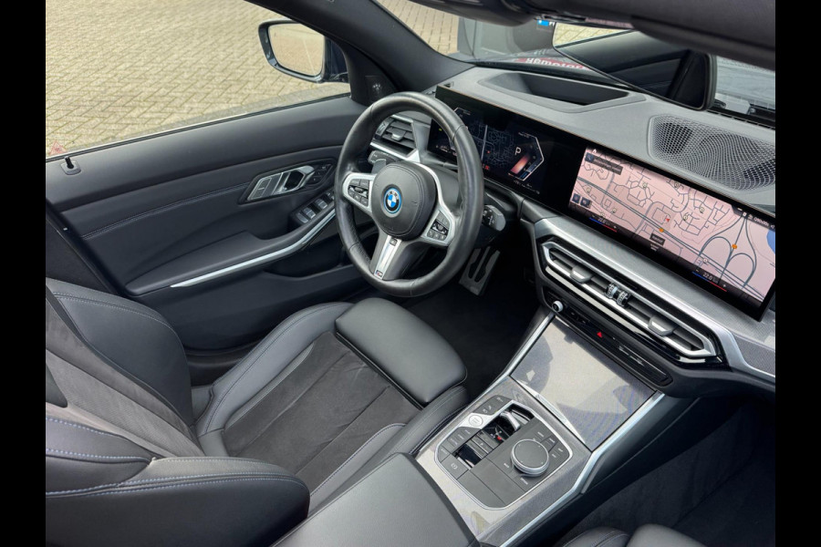 BMW 3 Serie 330E High Executive M-Sport | Btw | PANO | CurvedDisplay | Laser | 292PK | Shadowline | Facelift | HarmanKardon