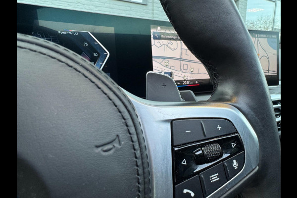 BMW 3 Serie 330E High Executive M-Sport | Btw | PANO | CurvedDisplay | Laser | 292PK | Shadowline | Facelift | HarmanKardon