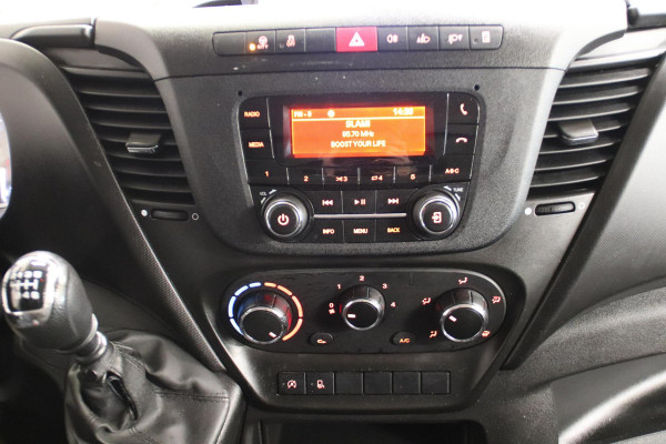 Iveco Daily 35C16 BAKWAGEN LAADKLEP ZIJDEUR Trekhaak 3500KG