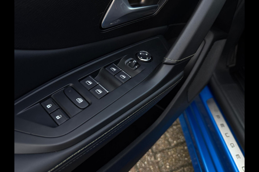 Peugeot 308 1.6 HYbrid 225 GT PACK 289PK SPORT LUX LEDER MATRIX LED HISTORIE NAP