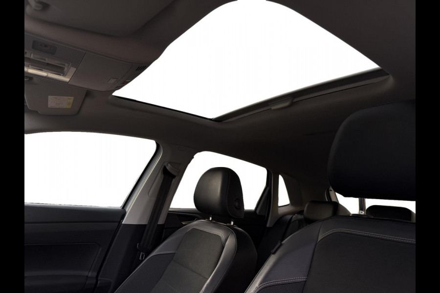 Volkswagen Polo 1.0 TSI Life Led IQ-Light Pano 110PK Keyless Virtual Matrix Pdc Sfeerverlichting Camera