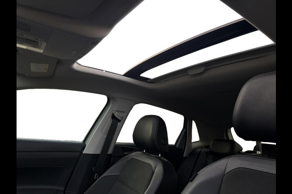 Volkswagen Polo 1.0 TSI Life Led IQ-Light Pano 110PK Keyless Virtual Matrix Pdc Sfeerverlichting Camera