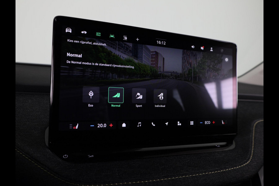 Škoda Elroq 60 Business Edition - Tour 204pk | Trekhaak | 20 inch | Stoelverwarming | Adaptive Cruise Control | Blind Spot