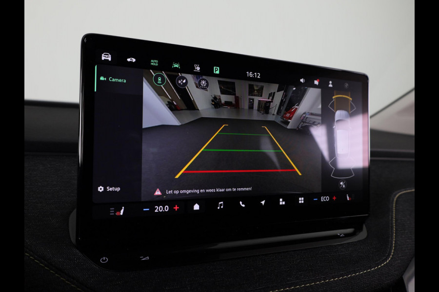 Škoda Elroq 60 Business Edition - Tour 204pk | Trekhaak | 20 inch | Stoelverwarming | Adaptive Cruise Control | Blind Spot