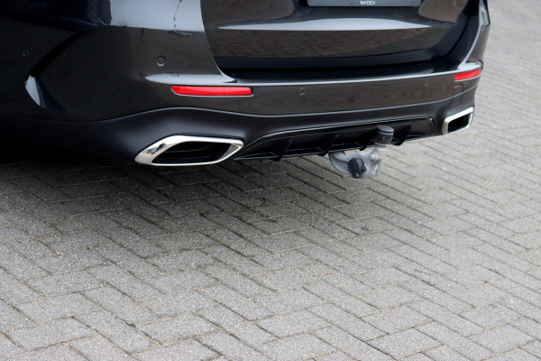 Mercedes-Benz E-Klasse Estate 300 e AMG Line | Hyperscreen | Distronic | Zonweringspakket | Trekhaak | High Perf. LED | Camera | Nightpakket | Zitcomfortpakket |