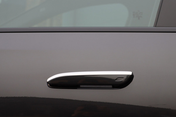 Mercedes-Benz E-Klasse Estate 300 e AMG Line | Hyperscreen | Distronic | Zonweringspakket | Trekhaak | High Perf. LED | Camera | Nightpakket | Zitcomfortpakket |