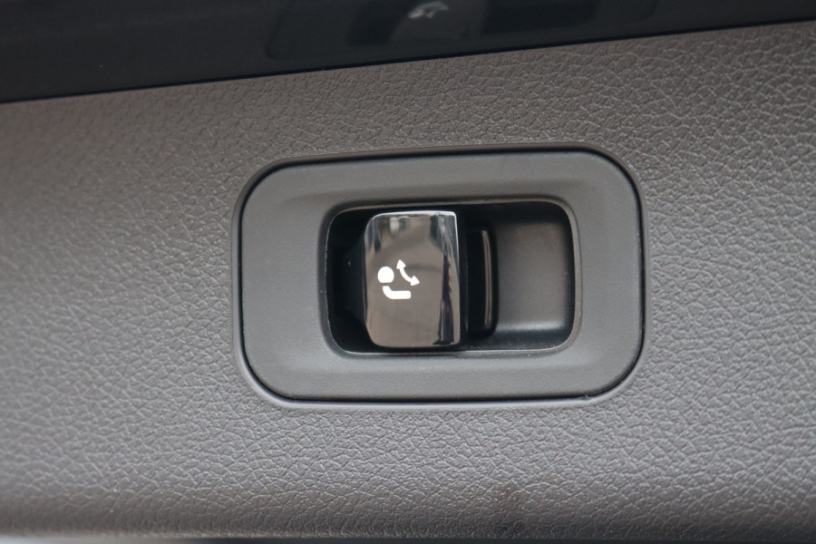 Mercedes-Benz E-Klasse Estate 300 e AMG Line | Hyperscreen | Distronic | Zonweringspakket | Trekhaak | High Perf. LED | Camera | Nightpakket | Zitcomfortpakket |