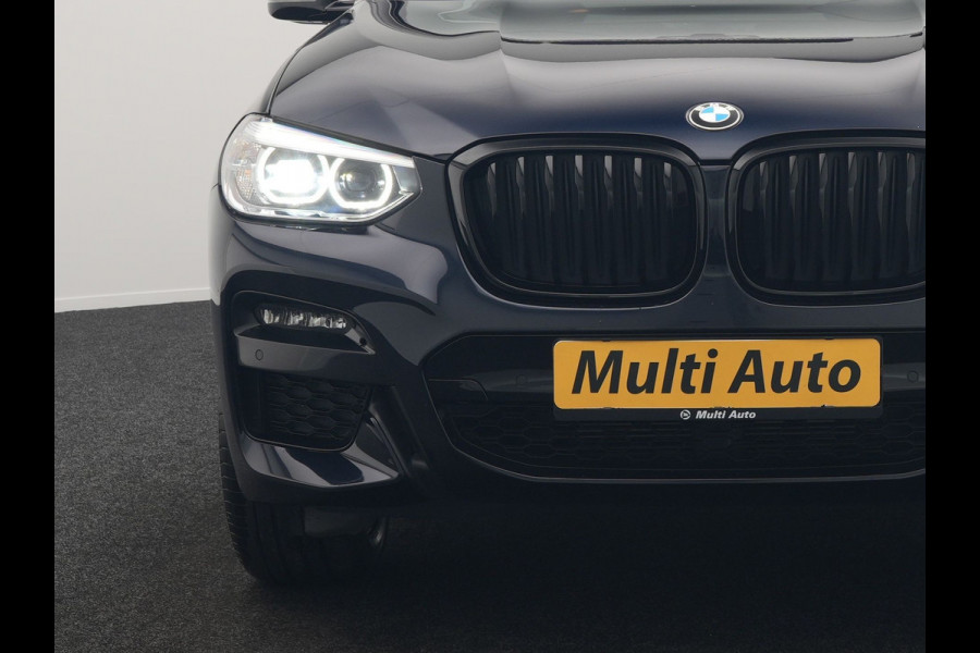 BMW X3 xDrive30e M Sport Plug In Hybrid 292pk Dealer O.H. PHEV | Panodak | Sfeerverlichting | Lederen Sportstoelen Memory & Verwarmd | Stuur Verwarmd | Apple Carplay | Keyless | Cruise Control | Navigatie | DAB | 19"L.M |