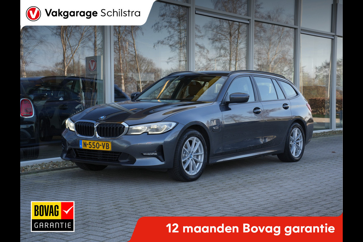 BMW 3 Serie Touring 320e Business Edition Plus | Laserlicht | Keyless | Stoelverwarming | Android/Apple Carplay