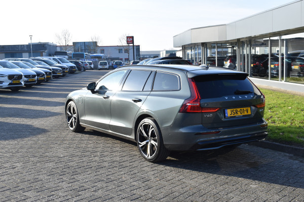 Volvo V60 T6 350PK Plug-in hybrid AWD Plus Dark | Panodak | ACC | H&K | HUD | Blis | Contour stoelen