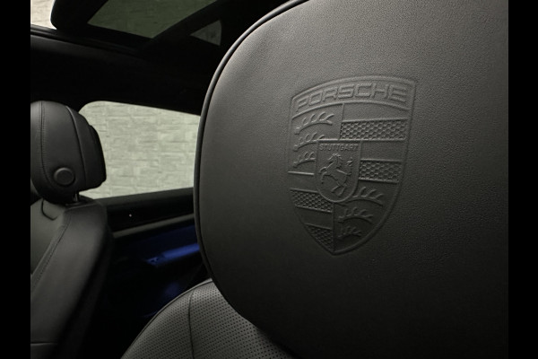 Porsche Cayenne 3.0 470pk | 360 Camera | ACC | Sport-Design | Panorama | Soft-Close | Nachtzicht | Stoelventilatie | BOSE | Sport-Chrono | Luchtvering | Trekhaak | Stoelverwarming V+A  | Sport-Uitlaat | Matrix-LED | 22'' | Keyless-Entry | Stuurverwarming | Comfortstoelen | Memory | Carplay |