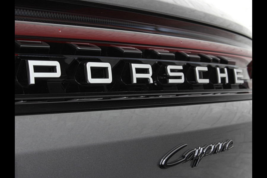 Porsche Cayenne 3.0 470pk | 360 Camera | ACC | Sport-Design | Panorama | Soft-Close | Nachtzicht | Stoelventilatie | BOSE | Sport-Chrono | Luchtvering | Trekhaak | Stoelverwarming V+A  | Sport-Uitlaat | Matrix-LED | 22'' | Keyless-Entry | Stuurverwarming | Comfortstoelen | Memory | Carplay |