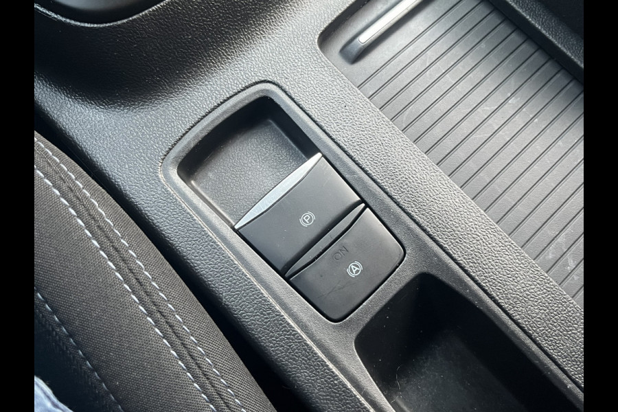 Ford FOCUS Wagon 1.0 EcoBoost Active Business 125pk/92kW 6-bak | Wordt verwacht | Trekhaak | Winter Pack | Privacy Glass |