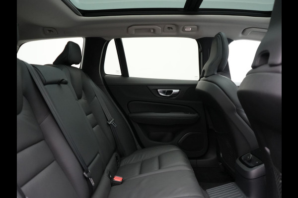 Volvo V60 T6 Recharge AWD LONG RANGE Plus Dark PHEV 350pk Dealer O.H. | Panodak | Adaptive Cruise | 360 Camera | Head Up | Harman&Kardon | Lederen Sportstoelen Memory & Verwarmd | Google Assistent | Stuur Verwarmd | Apple Carplay | Keyless | Blis | Plug In Hybr