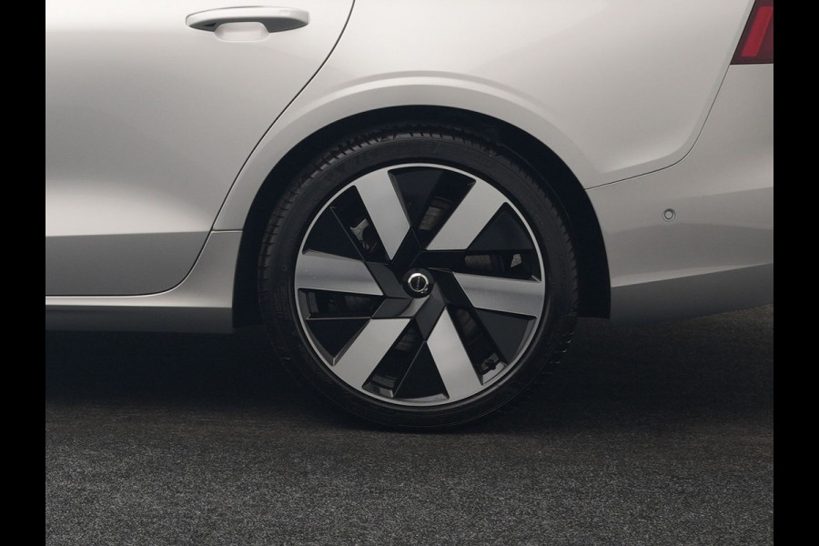 Volvo V60 T6 Recharge AWD LONG RANGE Plus Dark PHEV 350pk Dealer O.H. | Panodak | Adaptive Cruise | 360 Camera | Head Up | Harman&Kardon | Lederen Sportstoelen Memory & Verwarmd | Google Assistent | Stuur Verwarmd | Apple Carplay | Keyless | Blis | Plug In Hybr