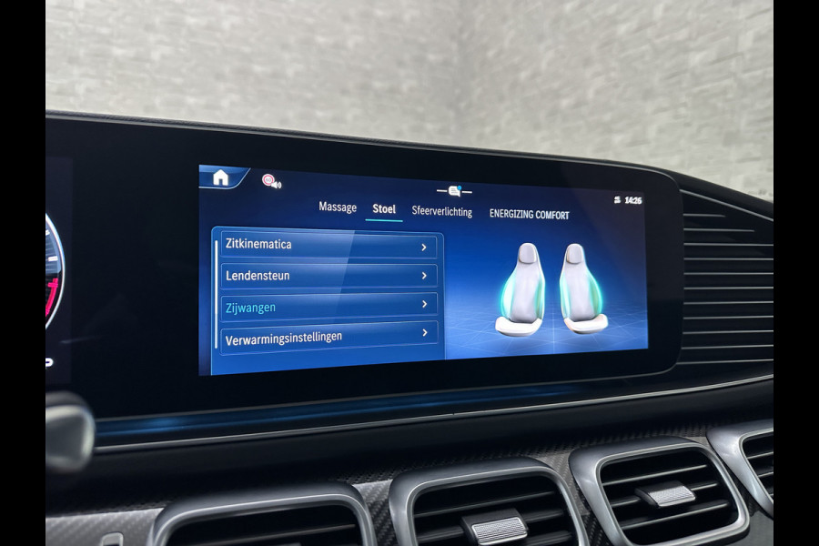 Mercedes-Benz GLE AMG 53 Hybrid 4MATIC+ | Nieuw! | Panorama | Massage | Soft-Close | ACC | 360 Camera | Stoelventilatie | Head-Up | Burmester | Trekhaak | Carbon | Stoelverwarming V+A | 4-Zone Clima | AMG Drive-Unit | ISO & Warmtewerend Glas | 22 Inch | Keyless-Go | Night-Pakket | Memory | Luchtvering | Parfumering | Carplay | Stuurverwarming | Rij assistent pakket + | Bekerhouder Clima | Draadloos Laden |