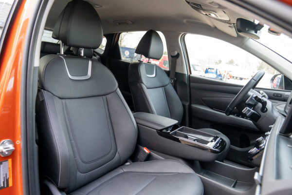 Hyundai Tucson 1.6 T-GDI PHEV Premium|Prijs rijklaar incl 12 mnd garantie|Trekhaak HUD LMV 19"