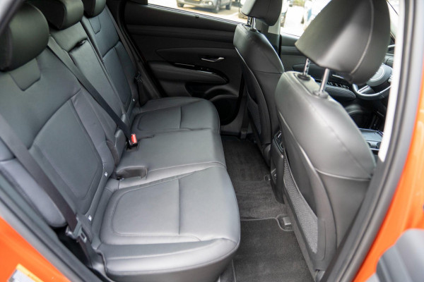 Hyundai Tucson 1.6 T-GDI PHEV Premium|Prijs rijklaar incl 12 mnd garantie|Trekhaak HUD LMV 19"