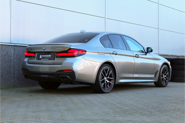 BMW 5 Serie 545e xDrive Individual Soft Close / M-zetels / Leder dashboard /