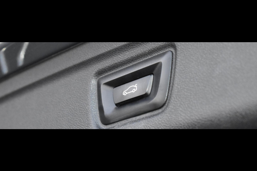 BMW 3 Serie Touring 330e 292PK Aut. M-Sport | LED | Navi | Trekhaak | Camera | Incl. garantie