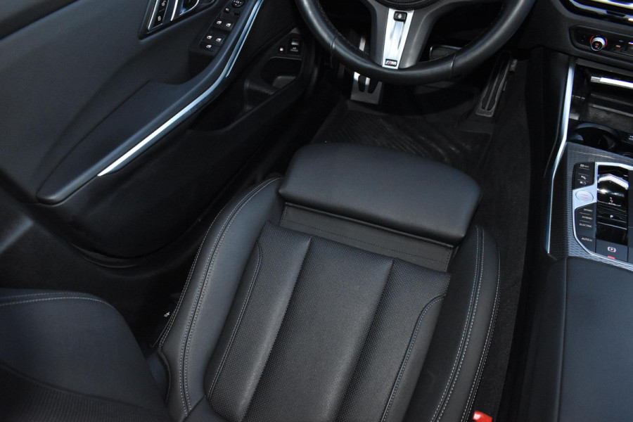 BMW 3 Serie Touring 330e 292PK Aut. M-Sport | LED | Navi | Trekhaak | Camera | Incl. garantie