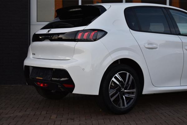 Peugeot 208 1.2 PureTech 100PK Allure Pack | Carplay | Keyless | Stoelverw. | Camera | Incl. garantie
