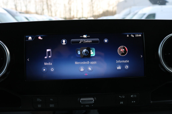 Mercedes-Benz Sprinter 319 CDI L2 H2 Airco Navigatie 3.5T Trekhaak Camera Adap. Cruise