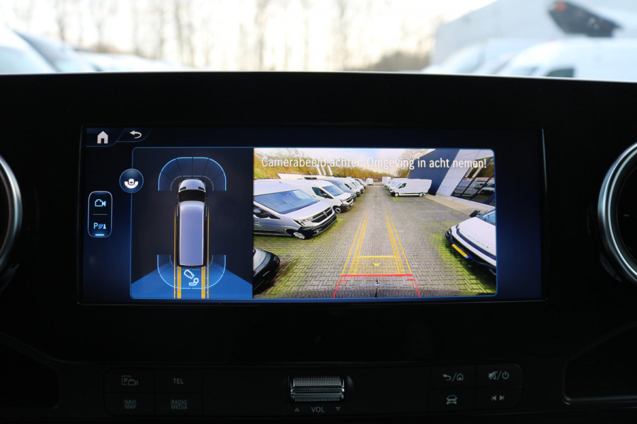 Mercedes-Benz Sprinter 319 CDI L2 H2 Airco Navigatie 3.5T Trekhaak Camera Adap. Cruise