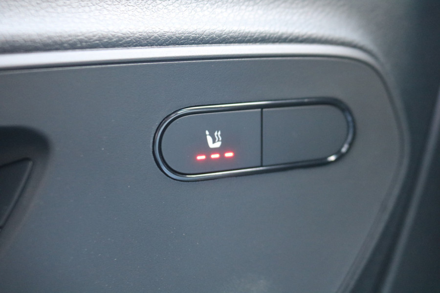 Mercedes-Benz Sprinter 319 CDI L2 H2 Airco Navigatie 3.5T Trekhaak Camera Adap. Cruise